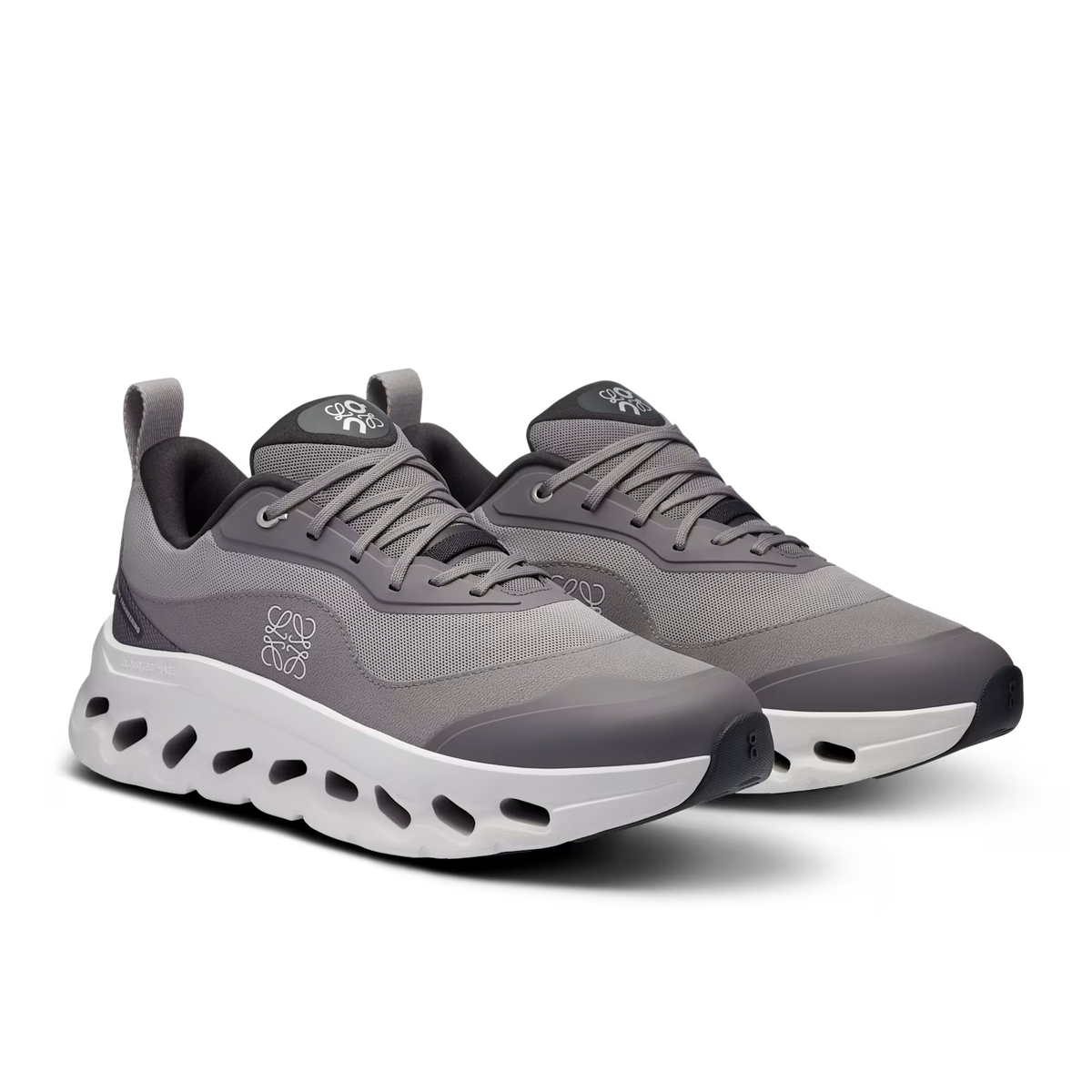 ON x LOEWE GRIS