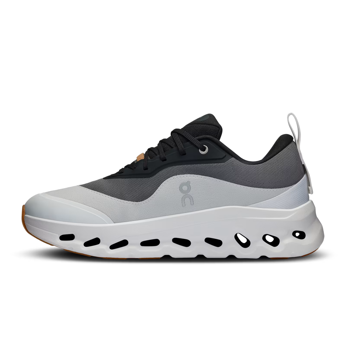 ON x LOEWE NOIR ET BLANC
